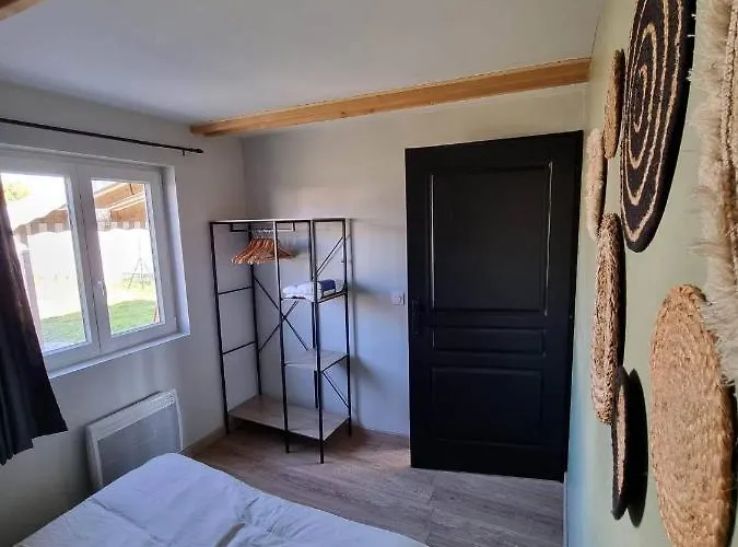 Colonids 2 Vakantiehuis Grues